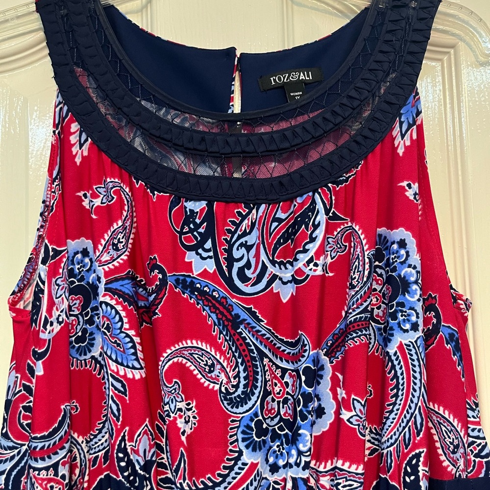 Roz & Ali Red Ruffled Sleeveless Blouse - 1x - preloved